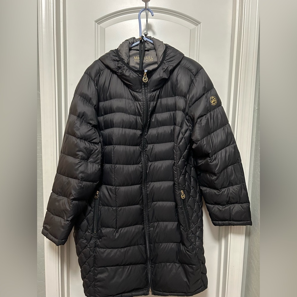 Michael Kors Black Down Hooded Puffer XXXL